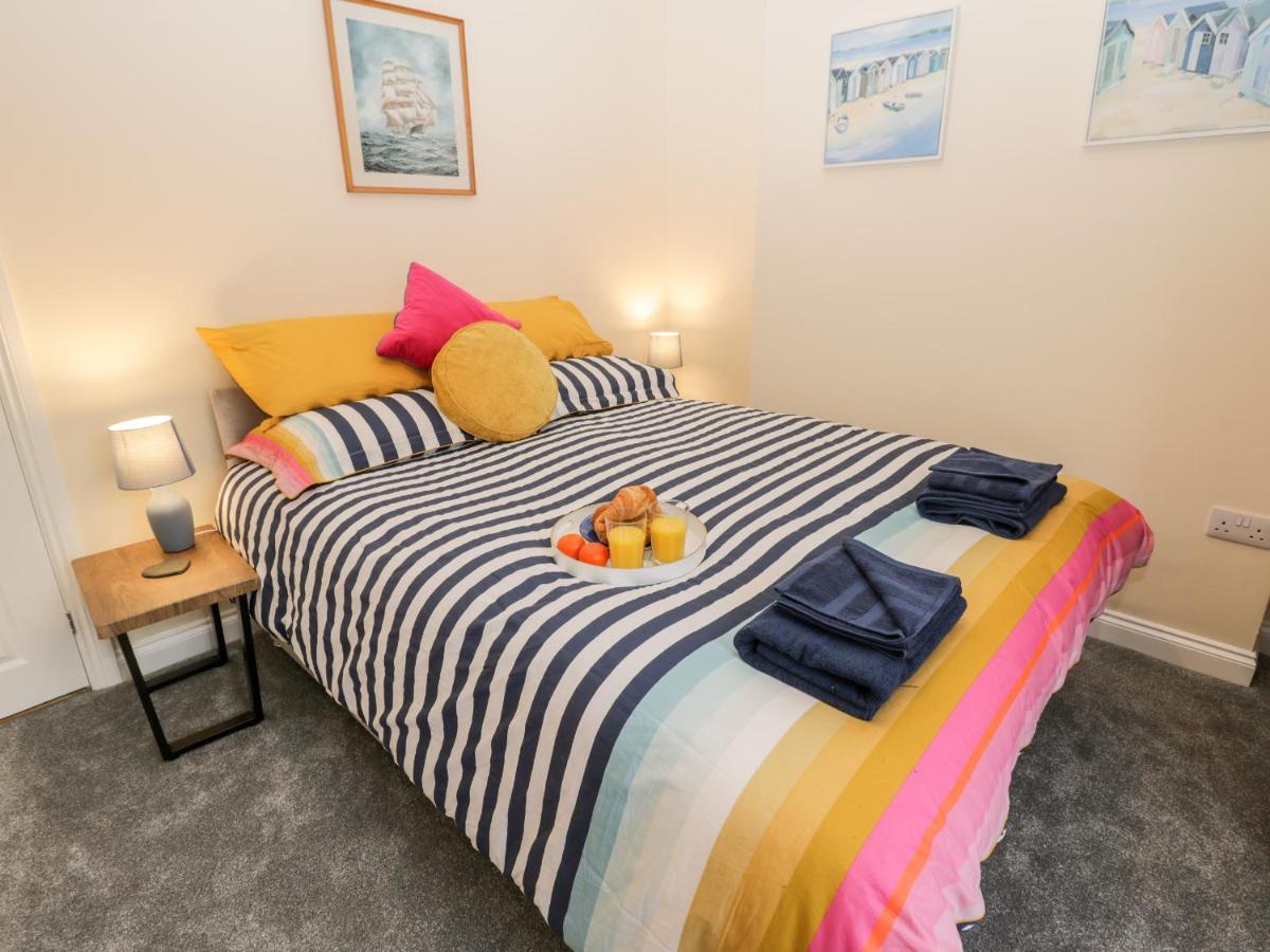 Villa Harbour Hideaway Whitby Exterior foto